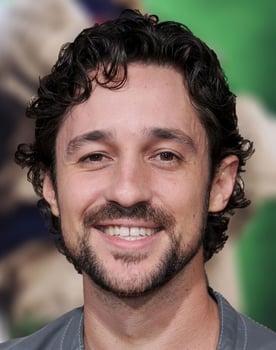 Thomas Ian Nicholas isactor