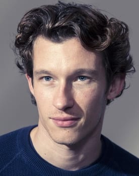 Callum Turner isactor