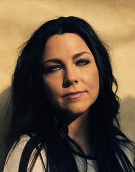 Amy Lee isactor