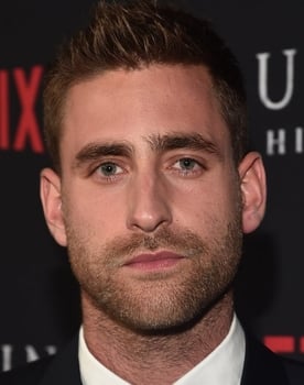 Oliver Jackson-Cohen isactor