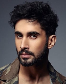 Lakshya Lalwani isactor