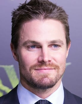 Stephen Amell isactor