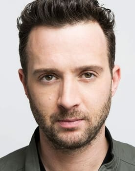 Eddie Kaye Thomas isactor