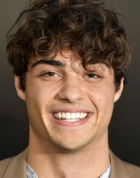 Noah Centineo isactor