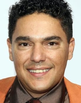 Nicholas Turturro isactor