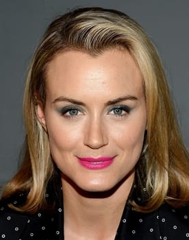 Taylor Schilling isactor