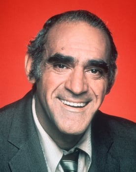 Abe Vigoda isactor