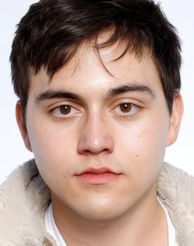 Brandon Wardell isactor