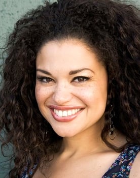 Michelle Buteau isactor