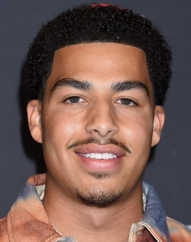 Marcus Scribner isactor