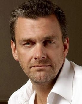 Ray Stevenson isactor