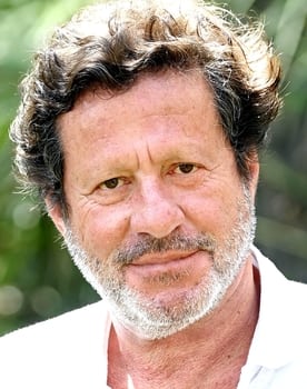 Joaquim de Almeida isactor