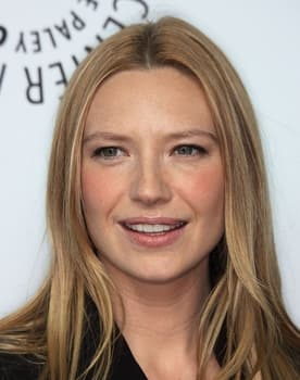 Anna Torv isactor