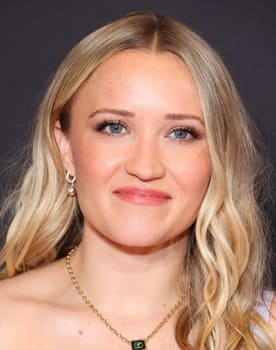 Emily Osment isactor