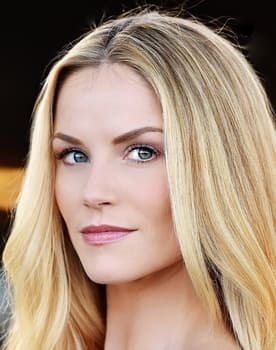 Ellen Hollman isactor