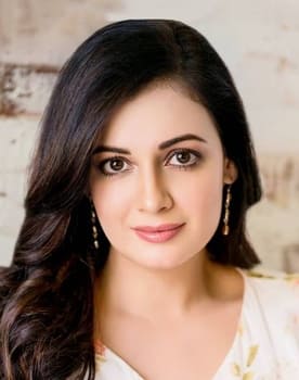 Dia Mirza isactor