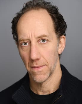 Joey Slotnick isactor