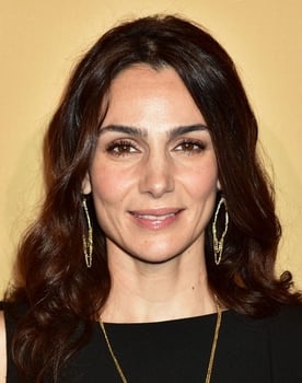 Annie Parisse isactor