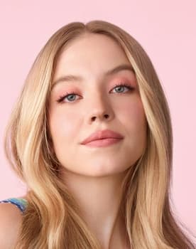 Sydney Sweeney isactor