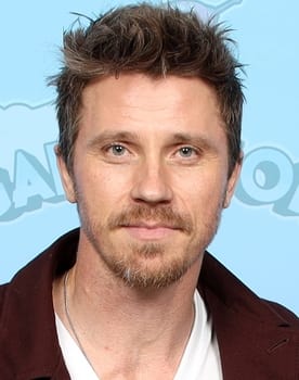 Garrett Hedlund isactor