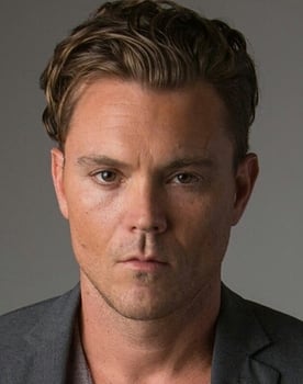 Clayne Crawford isactor