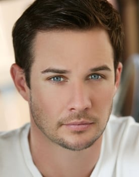 Ryan Merriman isactor