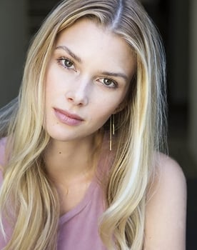 Emma Ishta isactor