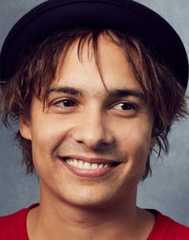 Frank Dillane isactor