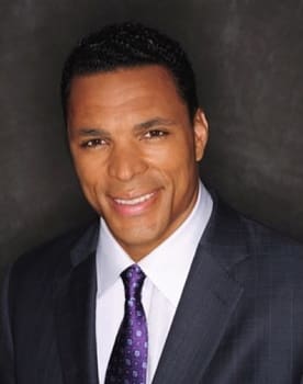 Tony Gonzalez isactor