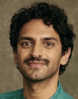 Karan Soni isactor