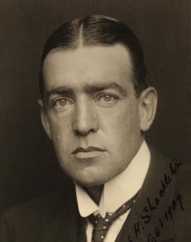 Ernest Shackleton isactor