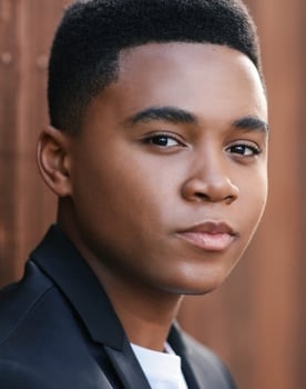 Chosen Jacobs isactor