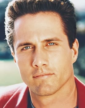 Rob Estes isactor