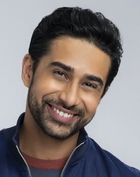 Suraj Sharma isactor