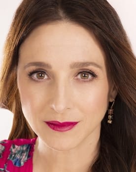 Marin Hinkle isactor