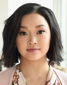 Lana Condor isactor