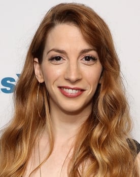 Molly Bernard isactor