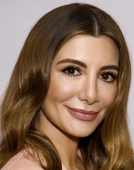 Nasim Pedrad isactor