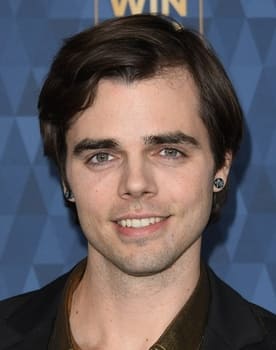 Reid Ewing isactor