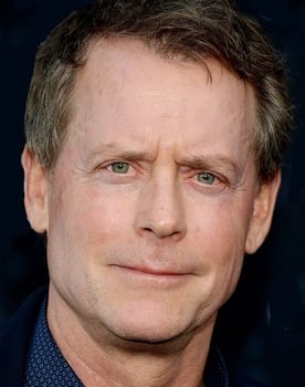 Greg Kinnear isactor