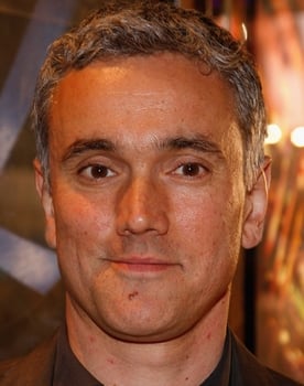 Ben Miles isactor