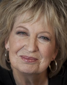 Jayne Eastwood isactor