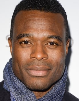 Lyriq Bent isactor