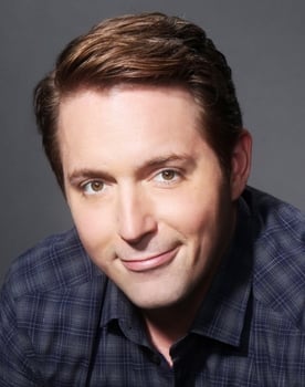 Beck Bennett isactor