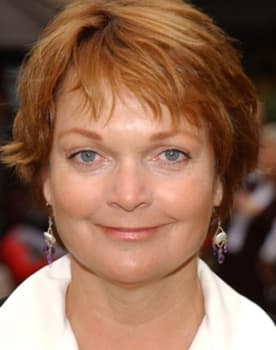 Pamela Reed isactor