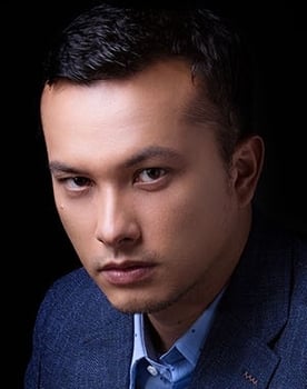 Nicholas Saputra isactor