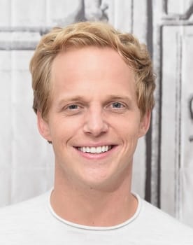 Chris Geere isactor