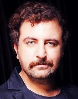 Barış Yıldız isactor