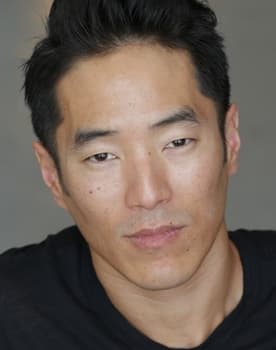 Leonardo Nam isactor