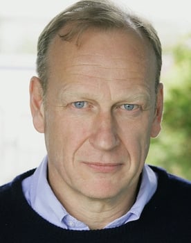 Nigel Hastings isactor